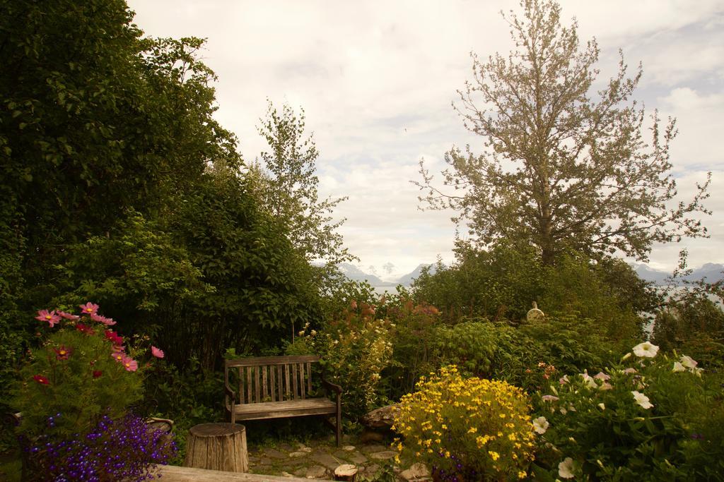 Brigitte'S Bavarian Bed Und Breakfast Millers Landing Buitenkant foto