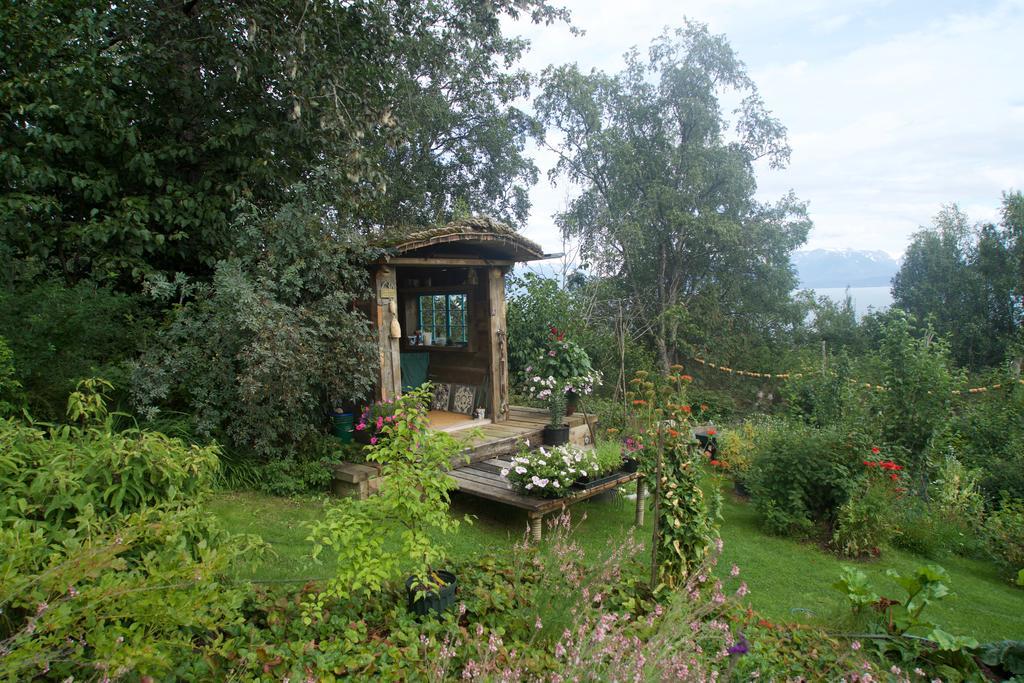 Brigitte'S Bavarian Bed Und Breakfast Millers Landing Buitenkant foto