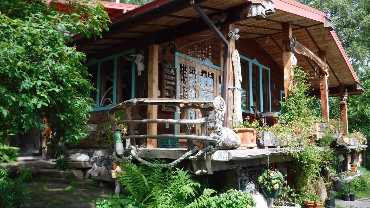 Brigitte'S Bavarian Bed Und Breakfast Millers Landing Buitenkant foto