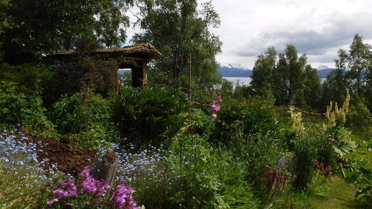 Brigitte'S Bavarian Bed Und Breakfast Millers Landing Buitenkant foto